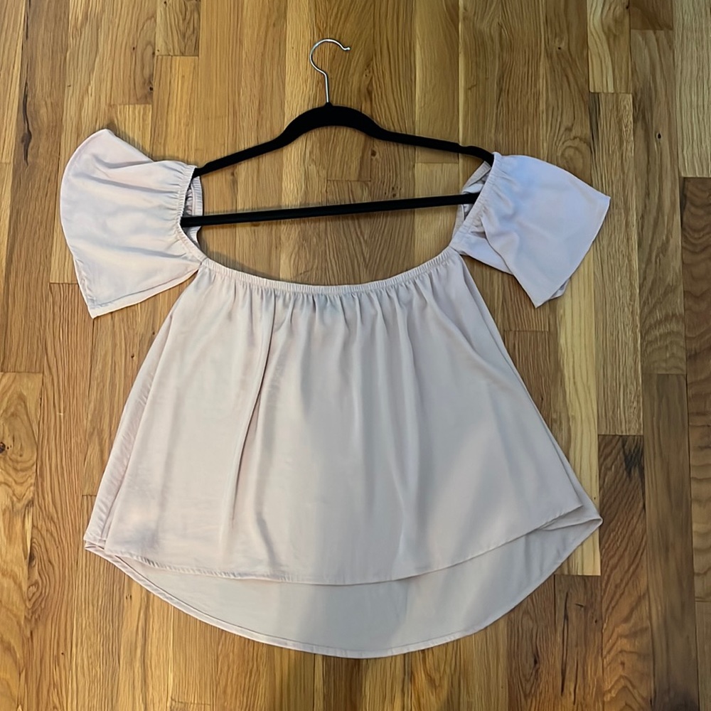 Pink off the shoulder american eagle top